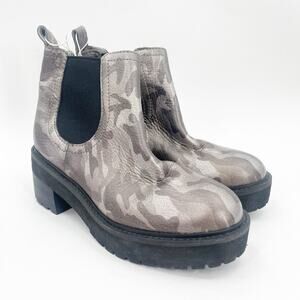 LINEA PAOLO Tate Boots Size 8.5 Metallic Camo Silver Lug Sole Black Stretch NEW